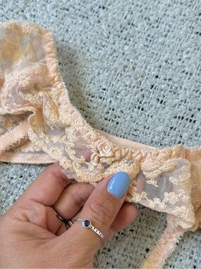 Vintage Victoria’s Secret Garter Belt S